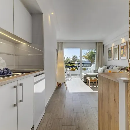 Sunset By Smart Адехе